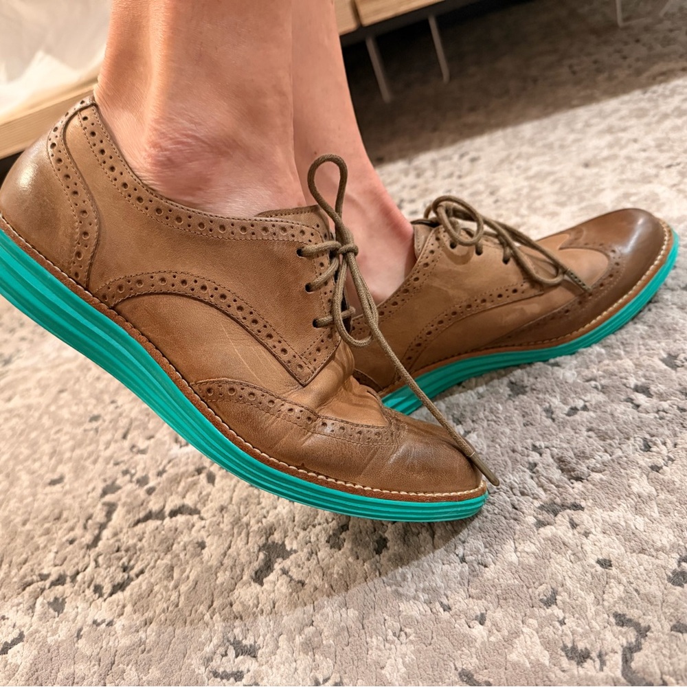 Cole Haan Lunargrand (with Nike Lunar Glide midsole) Women’s Size 8
